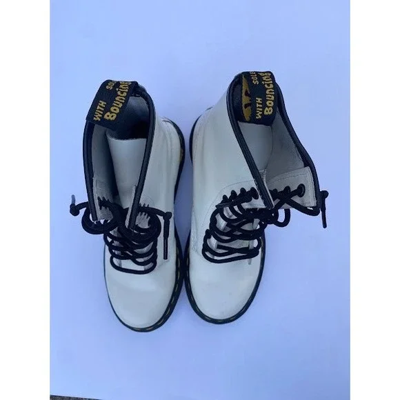 Dr. Martens 1460 White Leather 8 Eye Combat Boots Womens Size 5 US L 36 EU - Picture 3 of 11